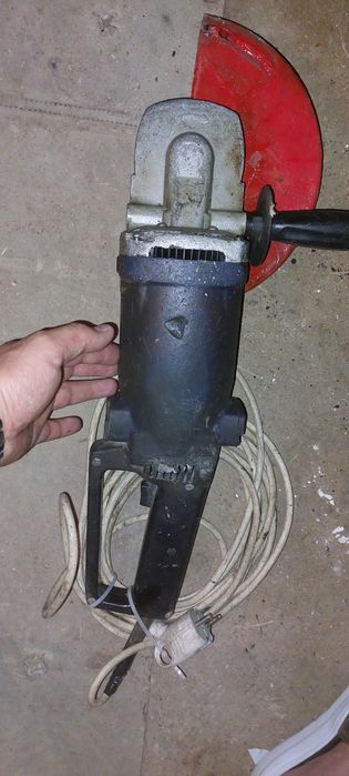 Продам шлифмашинка болгарка