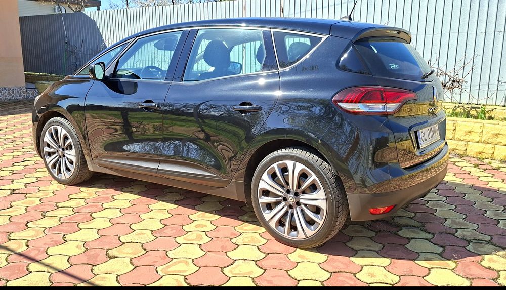 Renault Scenic 4 cu 123.600km, fără AdBlue, 1.5 dCi - inmatriculat Ro