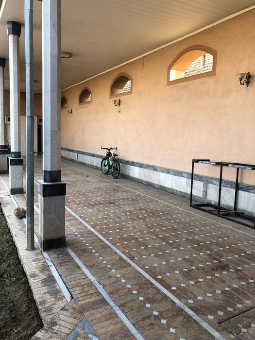 Fayzli hovli sotiladi