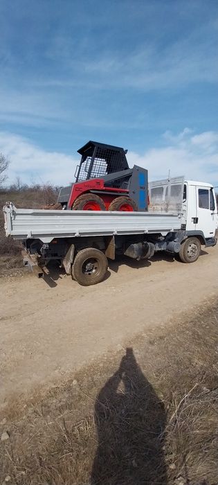 Услуги с мини багер мини  челен товарач и самосвал.