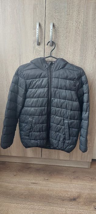 Детско яке "United Colors of  benetton"  в перфектно състояние