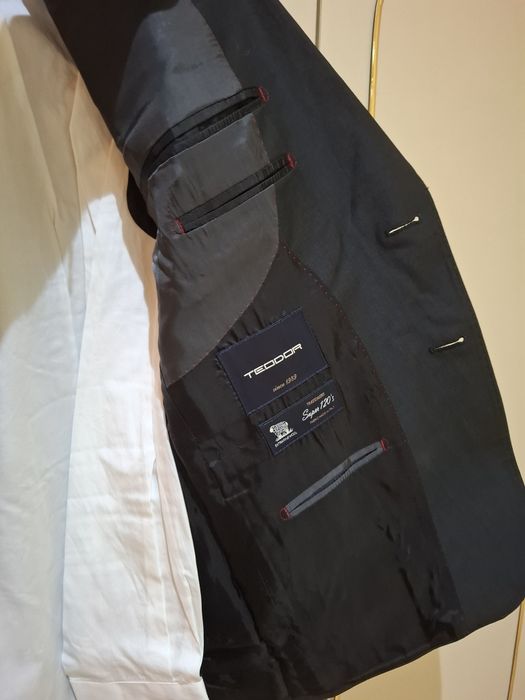 Мъжки костюм Теодор