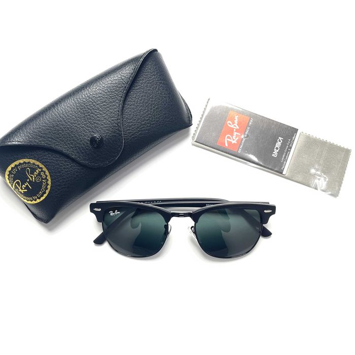 Солнцезащитные очки Ray-Ban Clubmaster