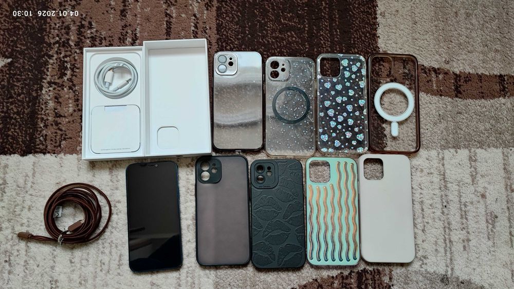 IPhone 12 baterie 82 %