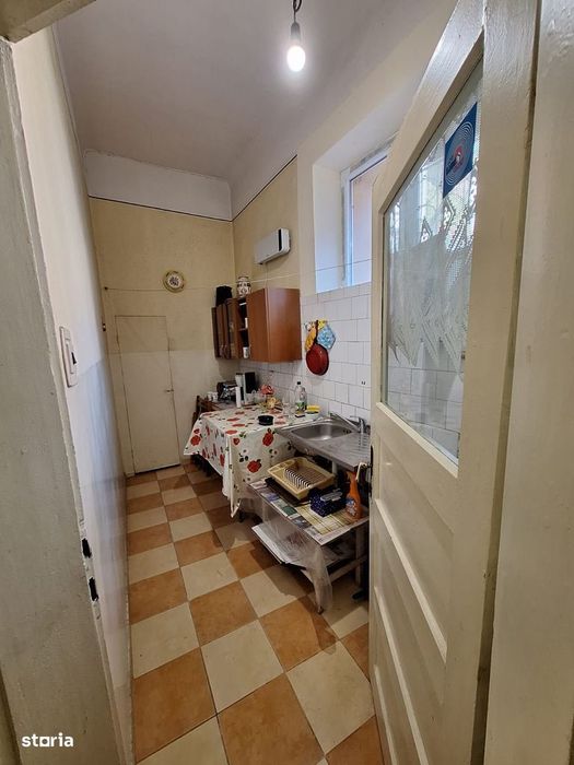 Apartament Spațios la parterul unei Vile – Strada Brassai