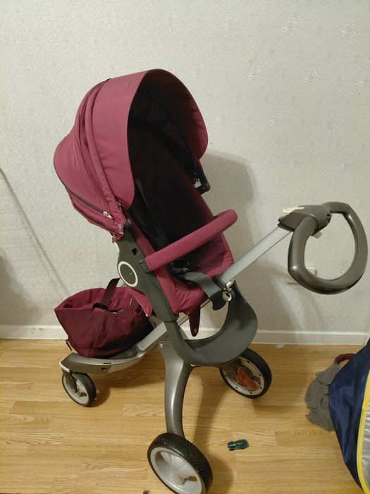 Продам коляску пишите на ватсап