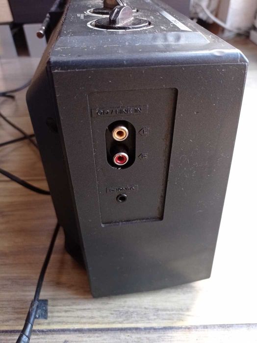 Продавам Ретро Радио Касетофони Hitachi Хитачи от 80те 2бр