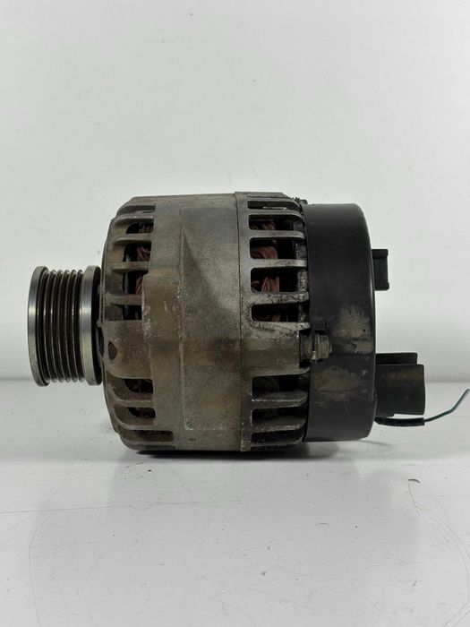 Генератор Алтернатор Опел Зафира Б Generator Alternator Opel Zafira B