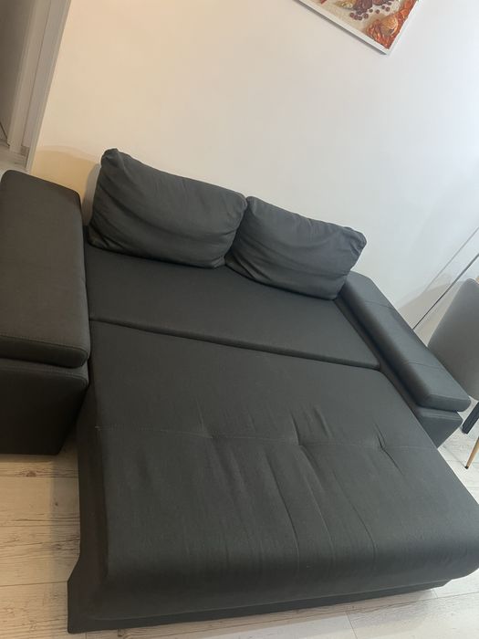 Canapea cu lada de depozitare