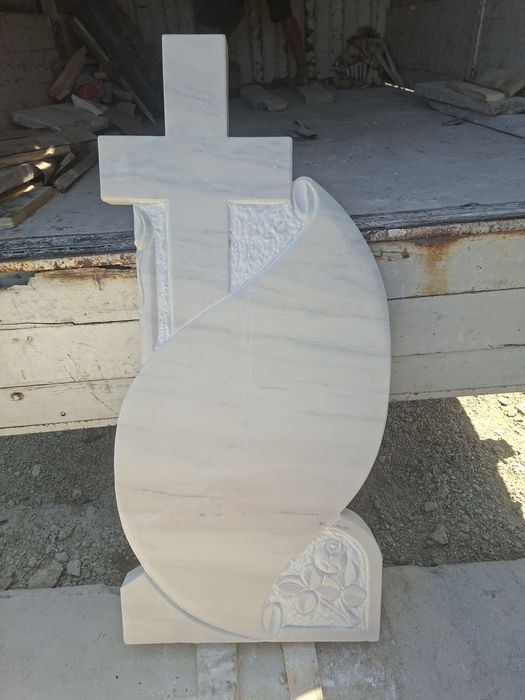 Marmura si granit  modele noi  pretul pleaca de la 700 lei o725755o19