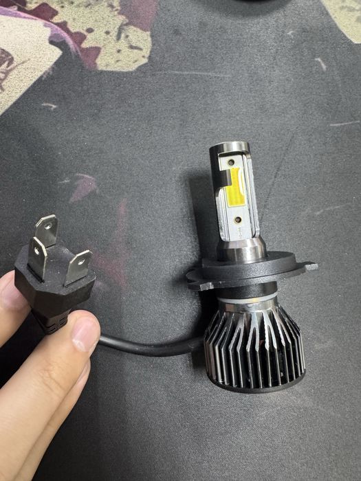 Продам новые LED H4 50w
