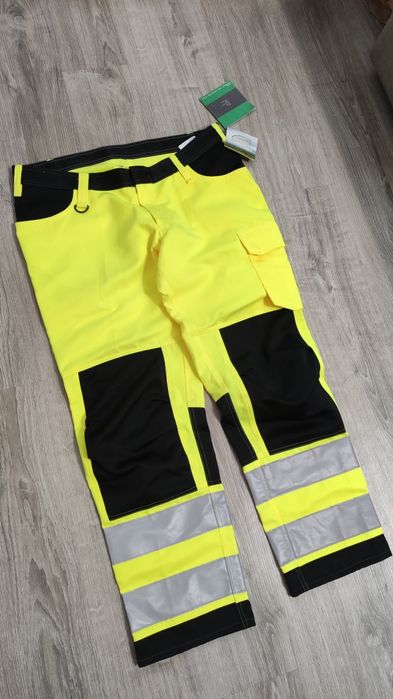 Нов мъжки  панталон TESS UK 42,5 EU58