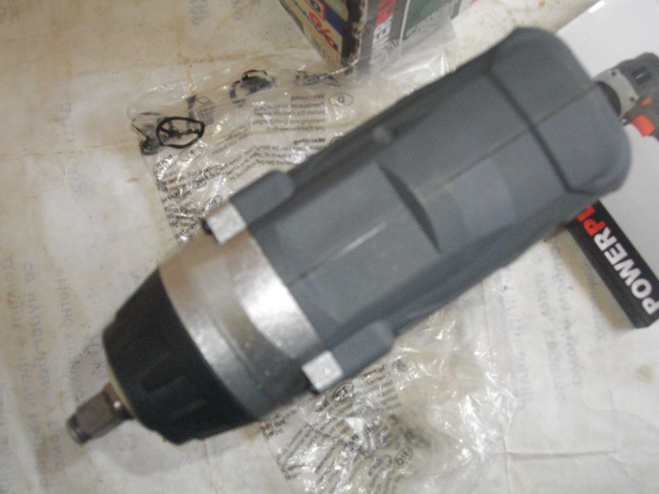 Белгийски ГАЙКОВЕРТ АКУМУЛАТОРЕН 160 Nm  18V Li-ion ГАЙКОВЕРТ 12V авто