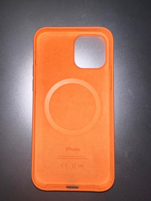 Оригинален кейс на Apple за iPhone 12/12Pro