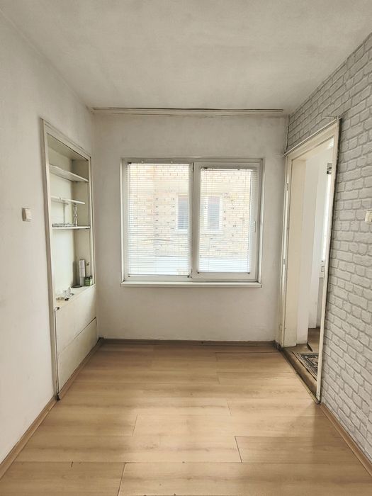 Дава се под наем Етаж от къща в Асеновград - 90 кв.м за 229.5 € - Снимка #10