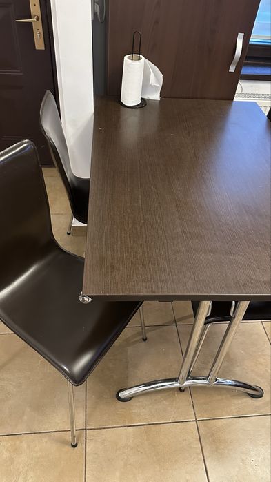 Mobila bucatarie cu plita, cuptor, hota, chiuveta si baterie