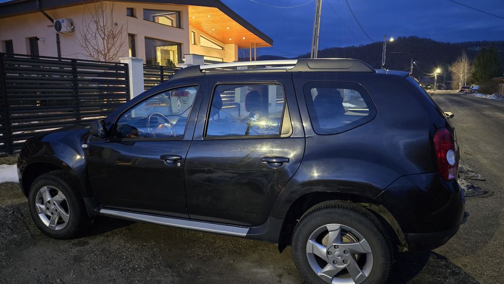 Vand Dacia Duster - an fabricatie 2011