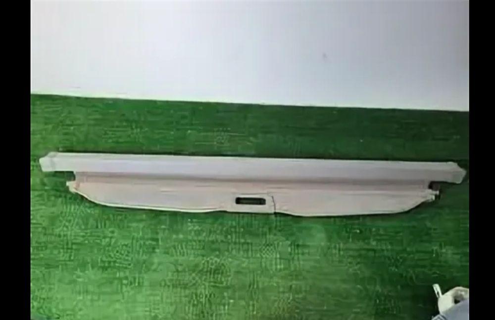 Продам шторку багажника на SUBARU FORESTER