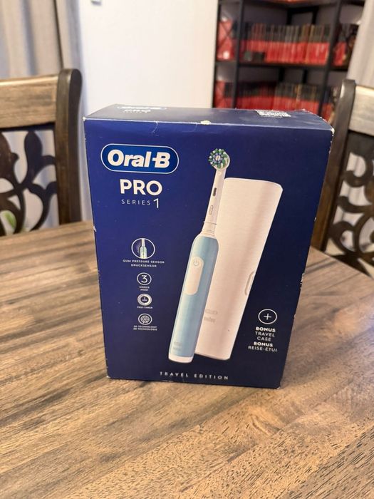 Periuța de dinți electrica OralB proseries1