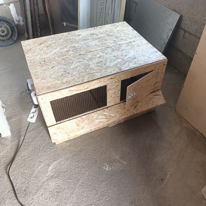 Брудер Прадам брудер