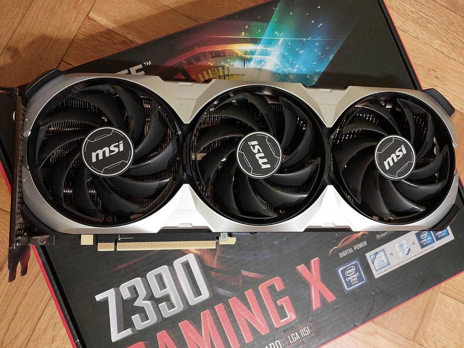 RTX 4070 12GB - MSI Ventus 3x OC, Gainward Phoenix