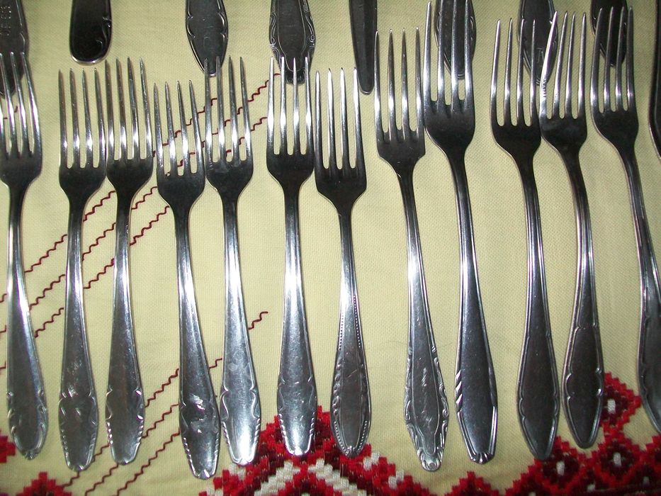 вилици, лъжици, български