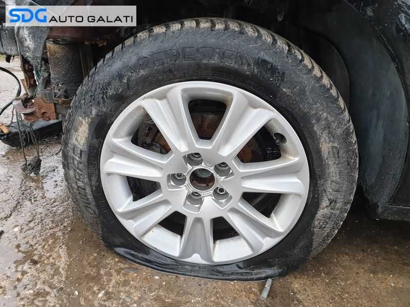 Set 4 Jante Aliaj cu Capace si Anvelope Iarna 185 60 15 R15 Audi A1 2010 - 2018 id2005