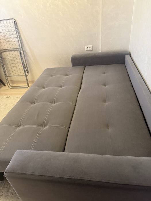 Диван серый, удобный