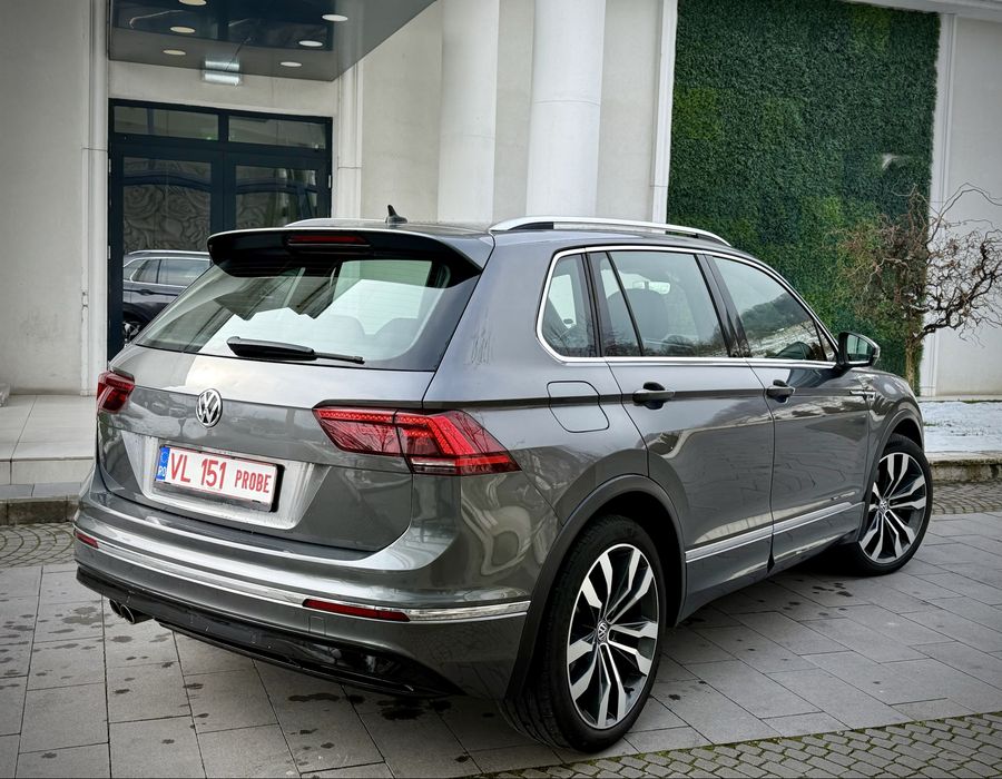 Volkswagen Tiguan R-Line 2.0TDI 190 CP 4X4! Garantie 12 Luni