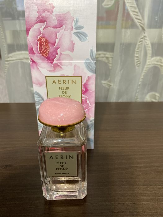 Продам Парфюм Aerin Peony