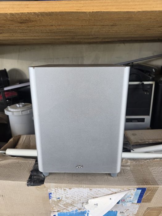 Vand 2 subwoofer Samsung si JVC