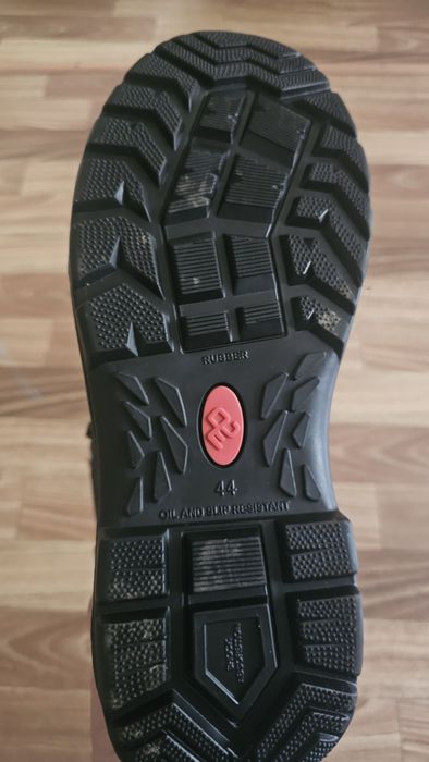 Продам спецодежду