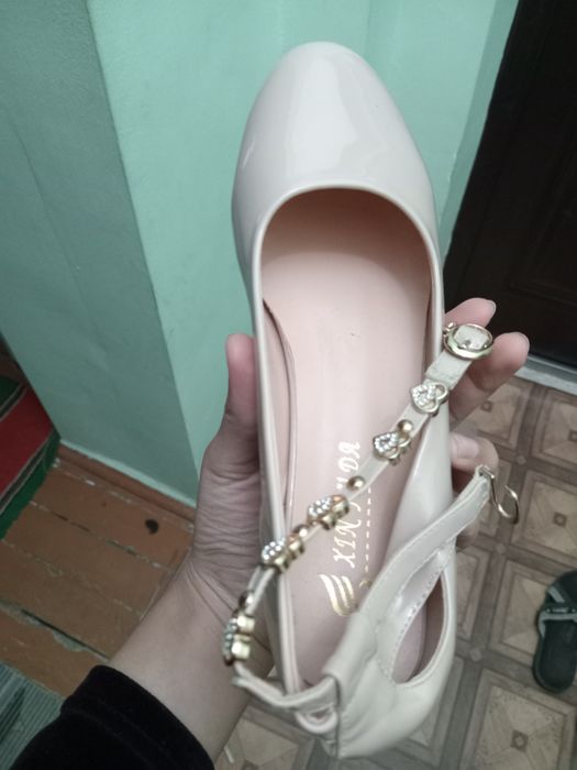 Yangidek holati zòr