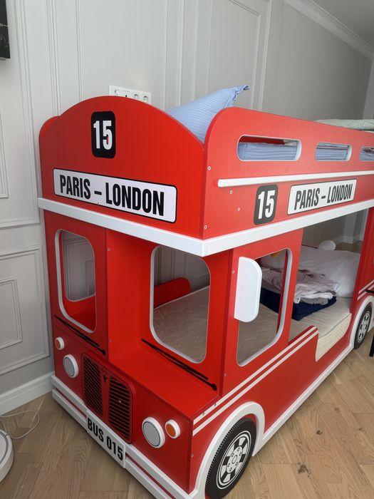 Продам кровать 2 уровневый