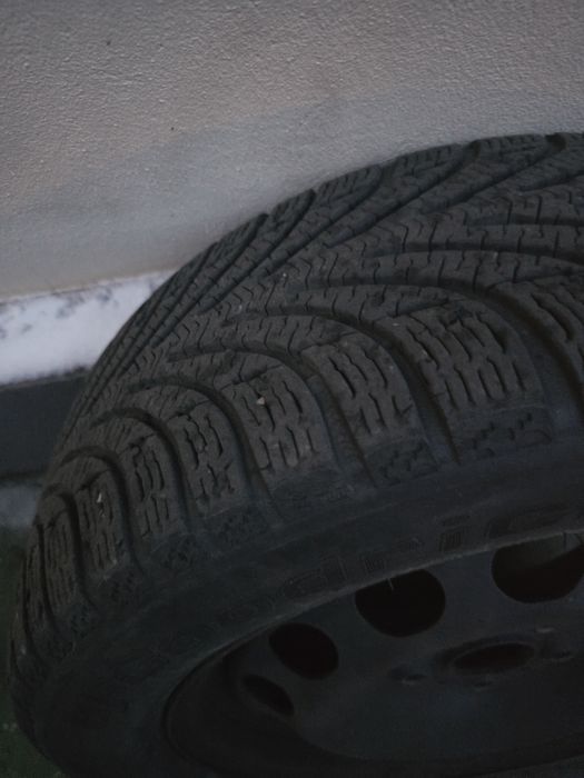 Vand roti de iarna tabla plus capace originale VW