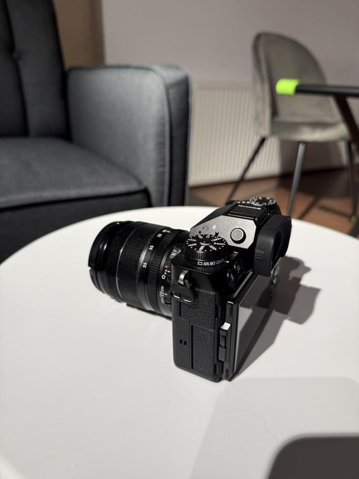 FujiFilm XT-5 obiectiv 18-55mm