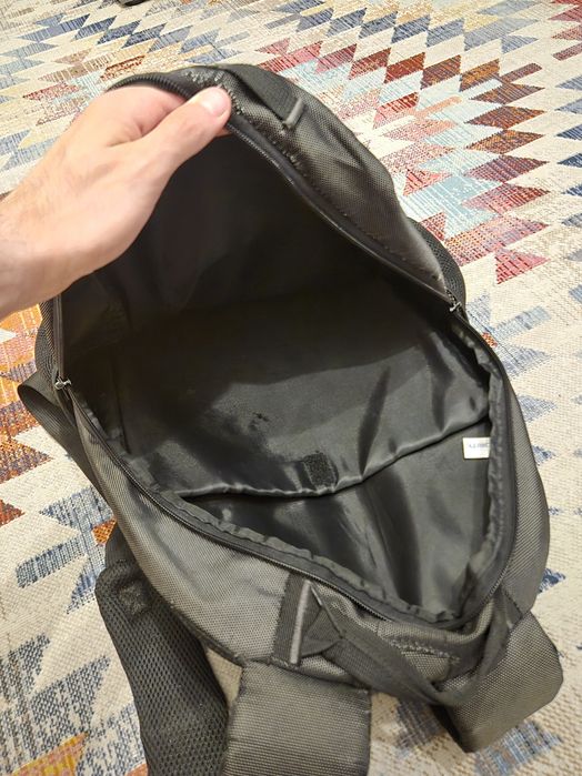 Ghiozdan laptop multifuncțional