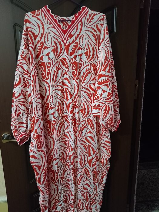 Ayollar kuylaklari。