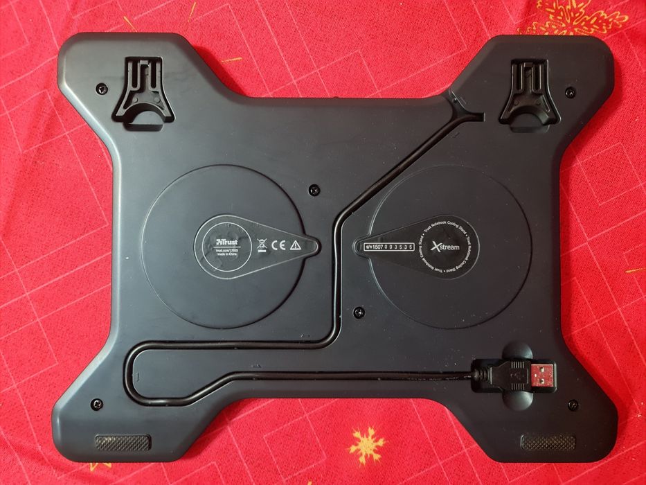 Cooler laptop diferite firme