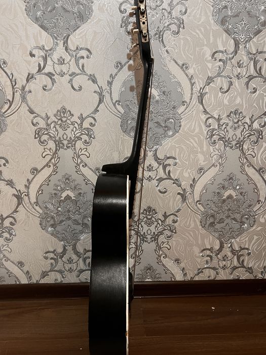 Zo’r gitara kelishamiz