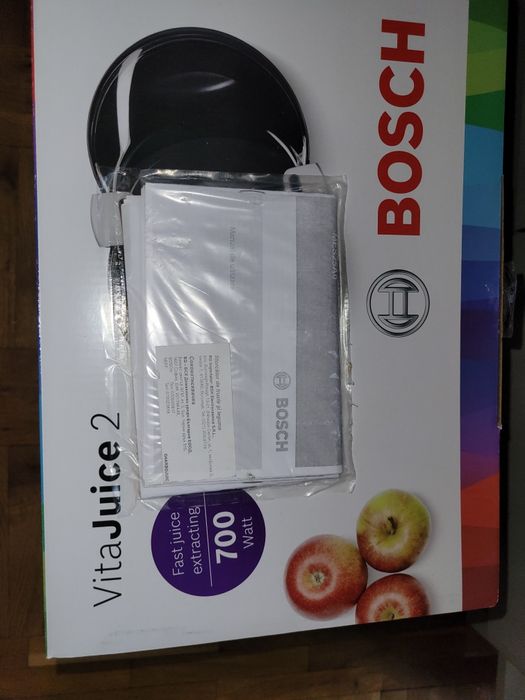 Нова сокоизстисквачка/ цитрус преса BOSH