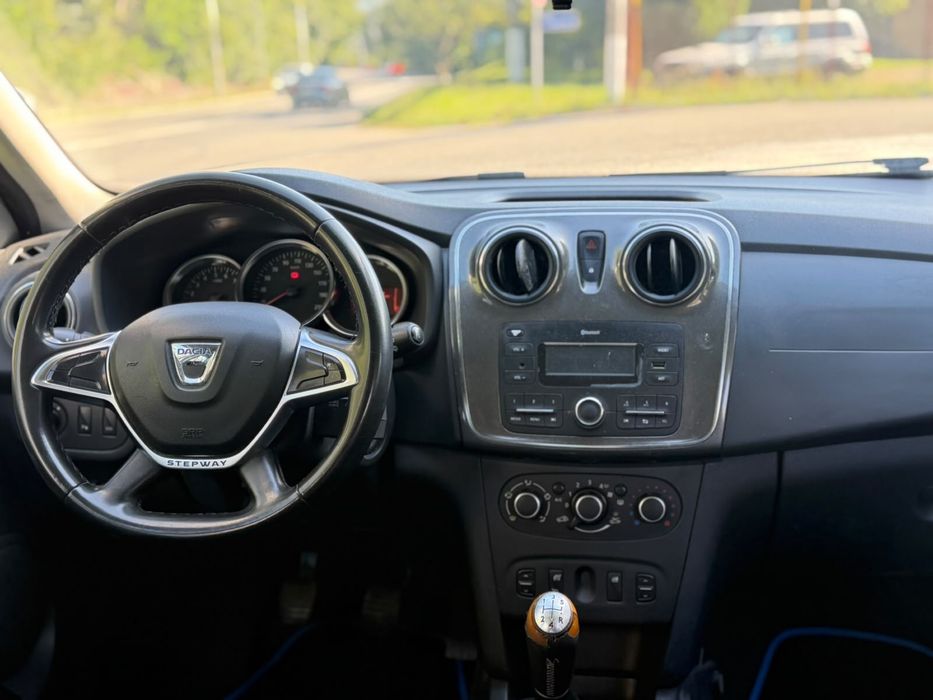 Dacia Logan Mcv 2018 si in Rate