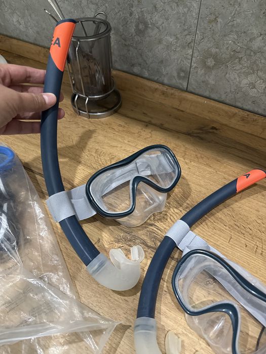 Очки для плавания