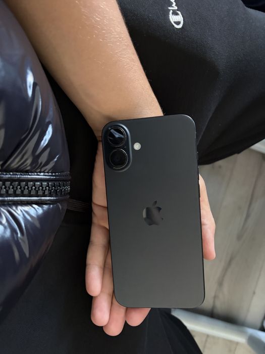 Iphone 16 plus 128 gb  ca nou super bun