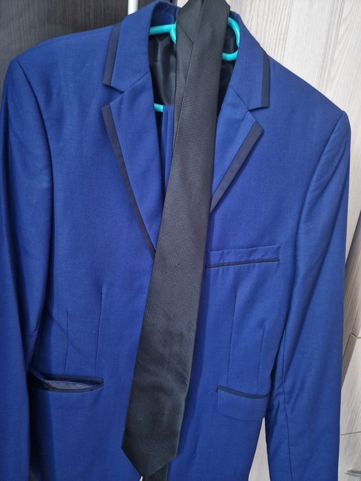 Costum bărbătesc