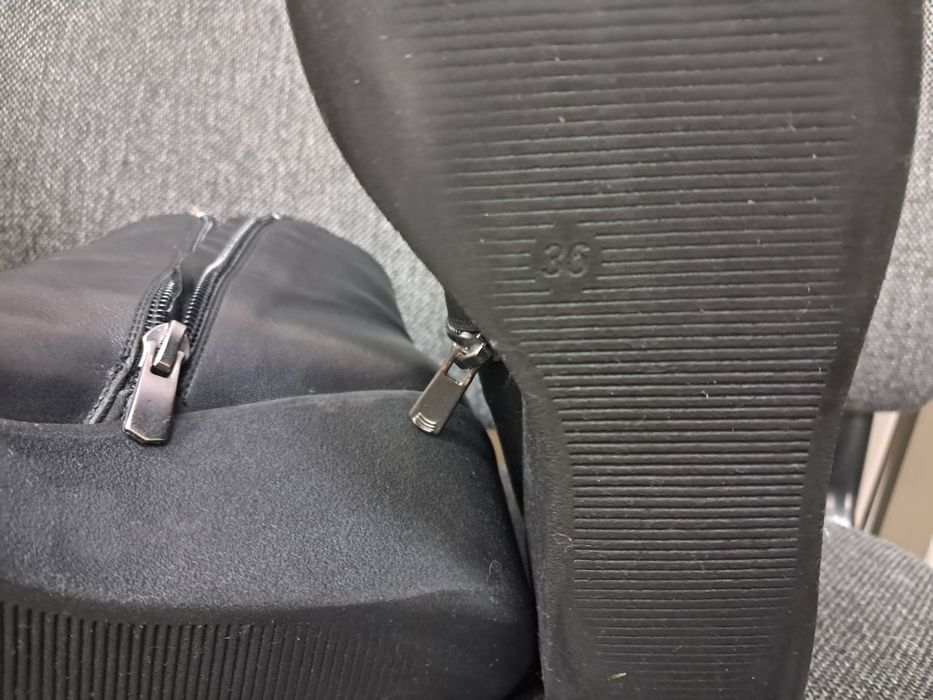 Продам кожаные сапоги