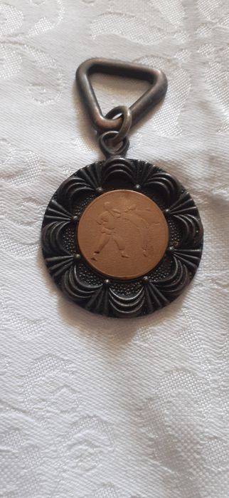 Medalie veche sport.