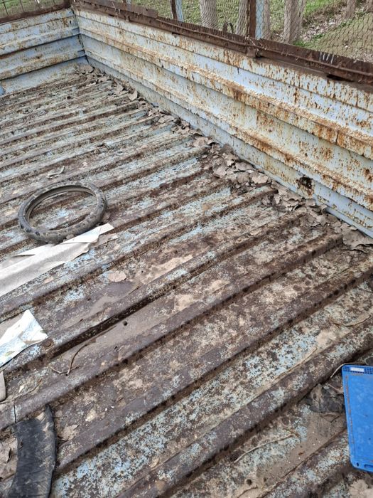 Telichka traktorga sotiladi