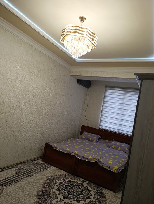 Uy sotiladi 1 xonali 3 etaj