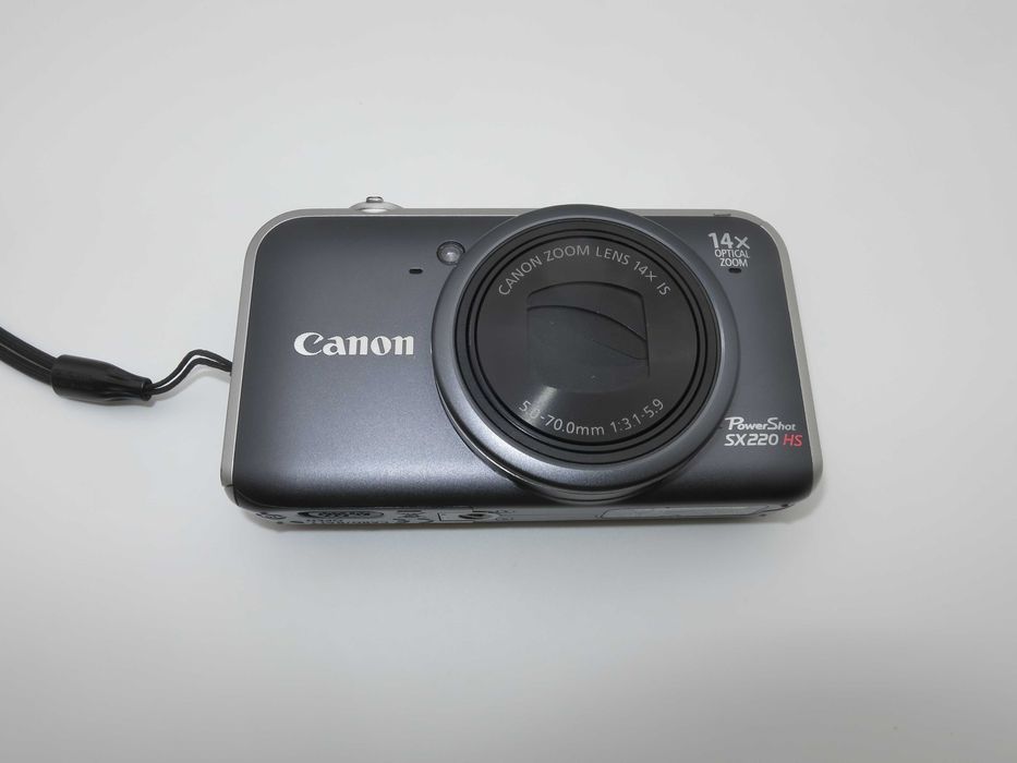 Canon PowerShot SX220 HS ултра компактен цифров фотоапарат с 14x Оптичен Зум, дигитална камера с Full HD в чудесно състояние, работи отлично